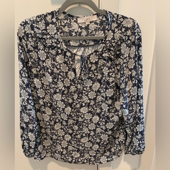 LOFT Floral Patterned Blouse - Picture 4 of 5